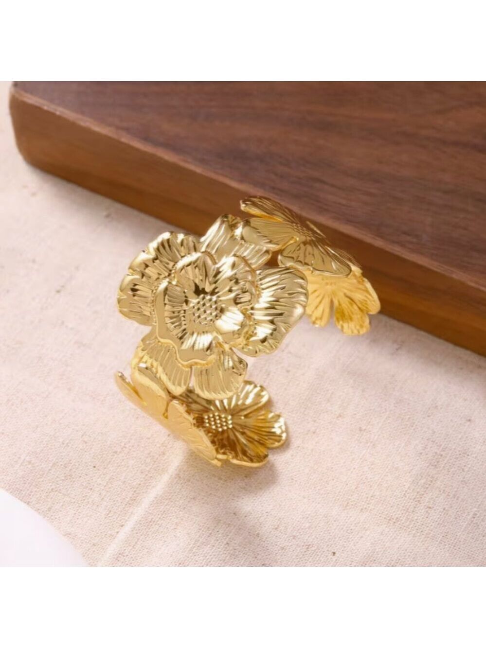 304 Stainless Steel Vintage Floral Bracelet Flower Cuff w/Blooming Botanical
